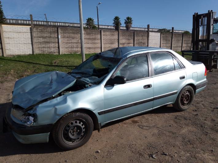 1999 Toyota Corolla 160i Gle Stripping For Parts